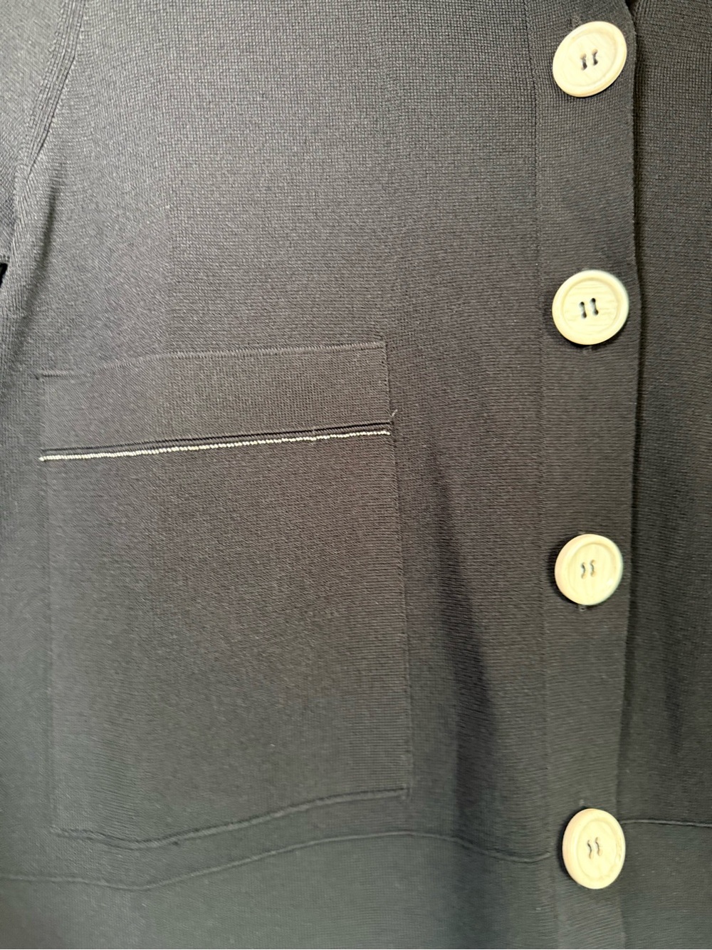 EP YAYING Chic Minimalist Black Short-Sleeve Button Cardigan - Picture 4 of 6
